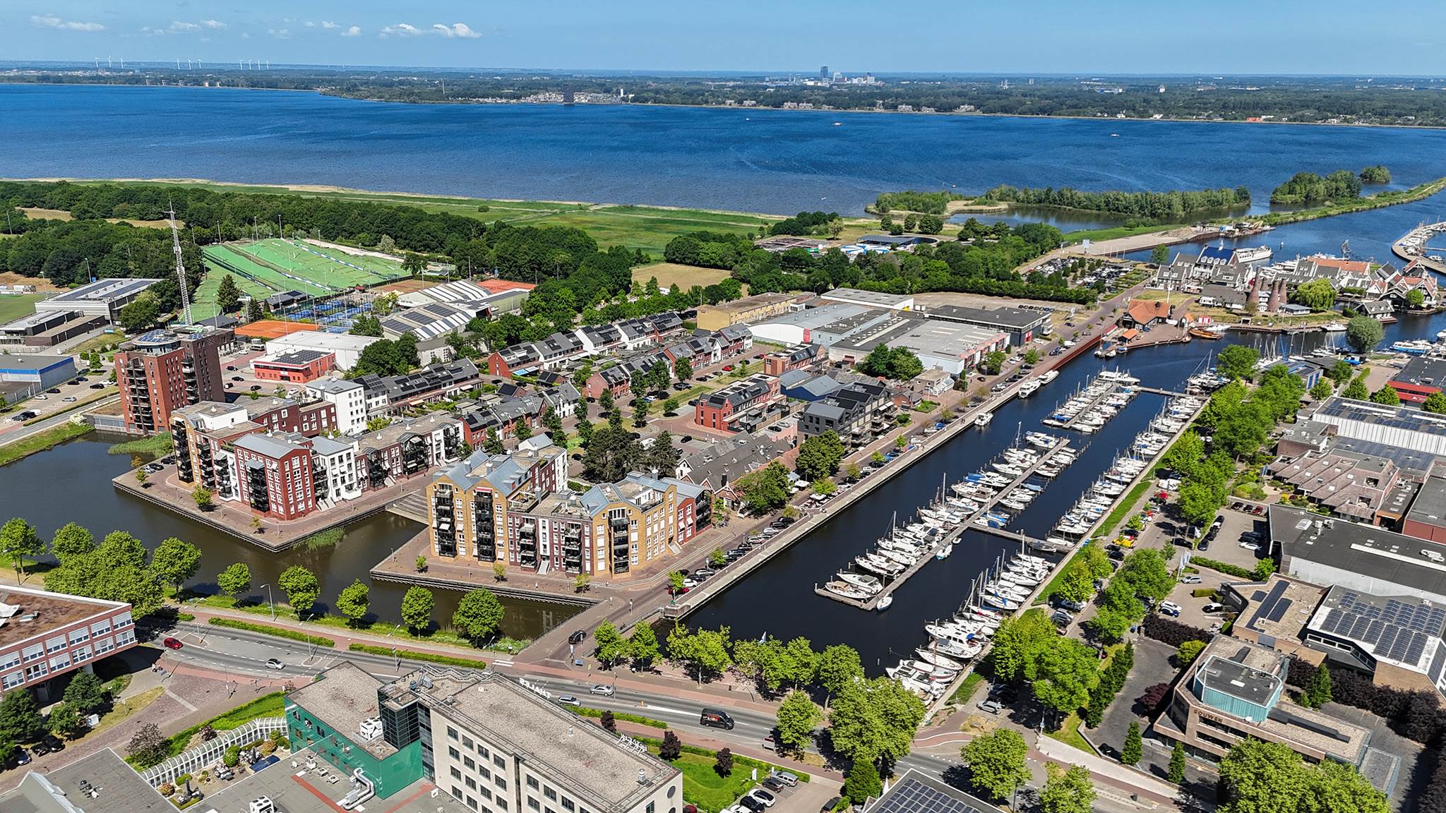 IJsbaankade 99 1271 GC Huizen