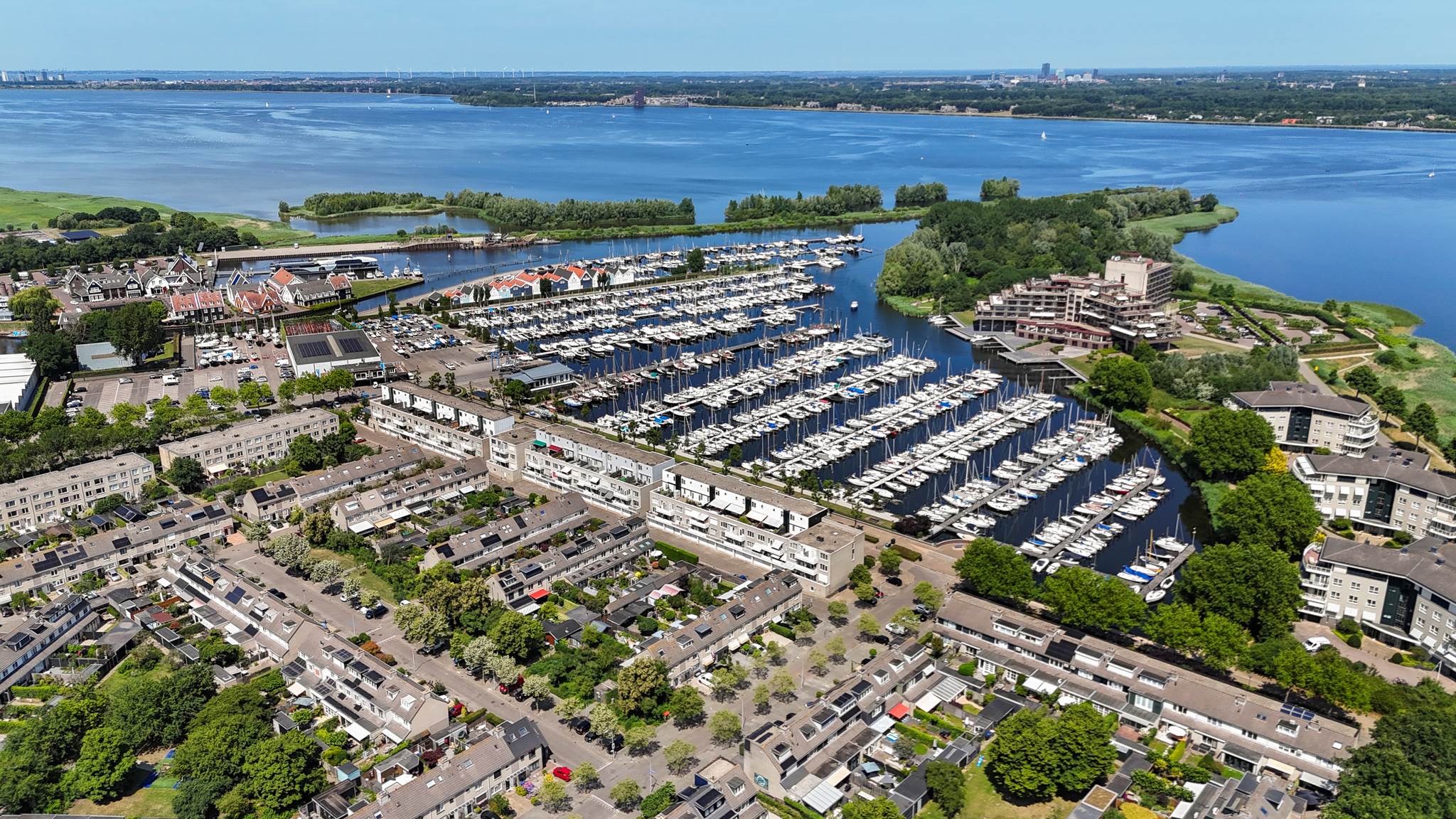 Antillenstroom 8, 1271 CM Huizen